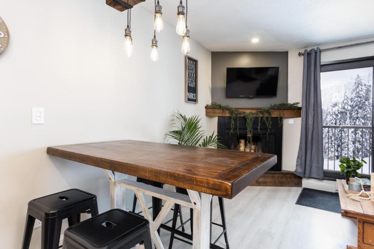 Nest On Perfection - Newly Renovated Ski In Ski Out Mountain View Condo Big White المظهر الخارجي الصورة